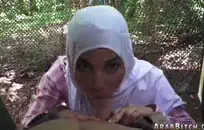 التبول في جميع أنحاء بطني.