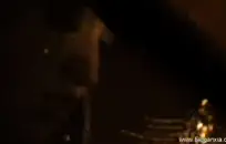 مص قضيبي الكبير غير المصقول في موقف سيارات عام.