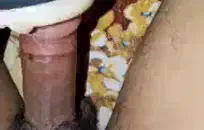 أريد الحصول على امرأة سمراء في كس في الأسبوع الأول.