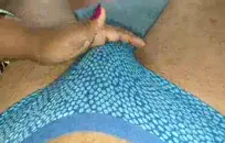 Ftm يحصل على قضيب كبير ويأخذ creampie إلى المعدة.