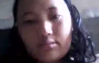 شقراء في سن المراهقة الساخنة يستمني مع لعبة الجنس على كاميرا ويب.